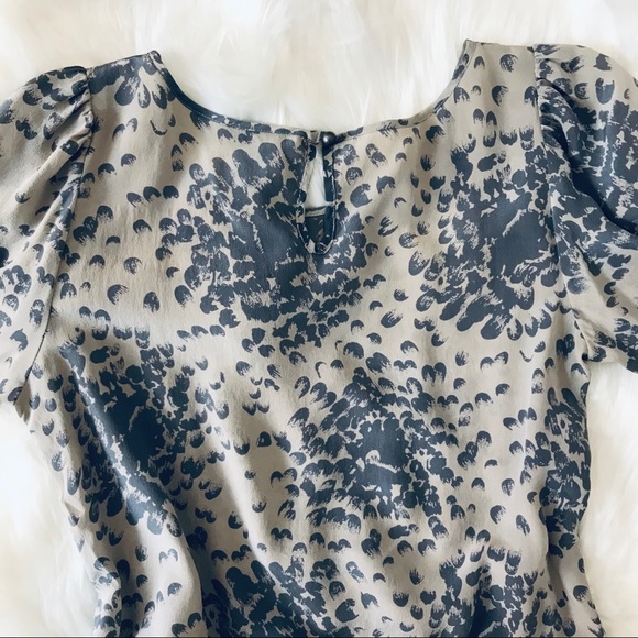 Blouse with tie closure xs - Picture 3 of 5